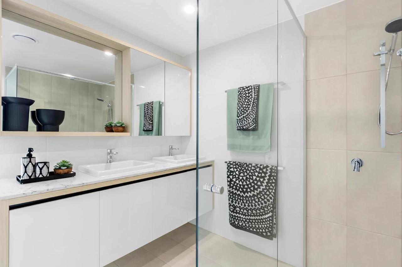 Koko Broadbeach Gold Coast Exterior foto